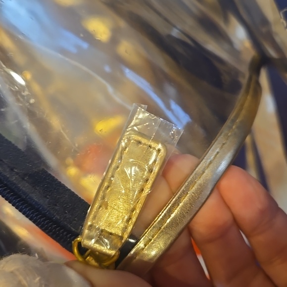 Lilly Pulitzer Shoreline "Raise the Sails" Vinyl Tote Bag - Picture 6 of 14